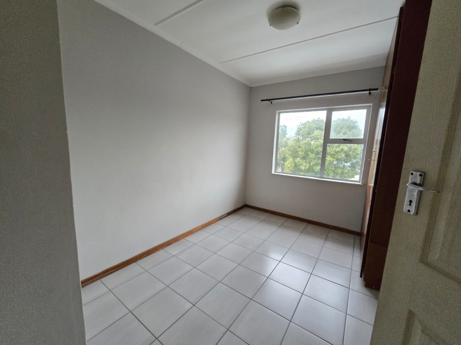 3 Bedroom Property for Sale in Amalinda North Eastern Cape